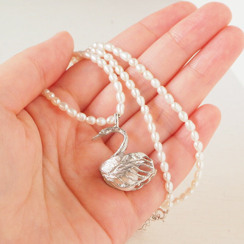 sasakihitomi Swan necklace silver &amp; white pearl [No-078]