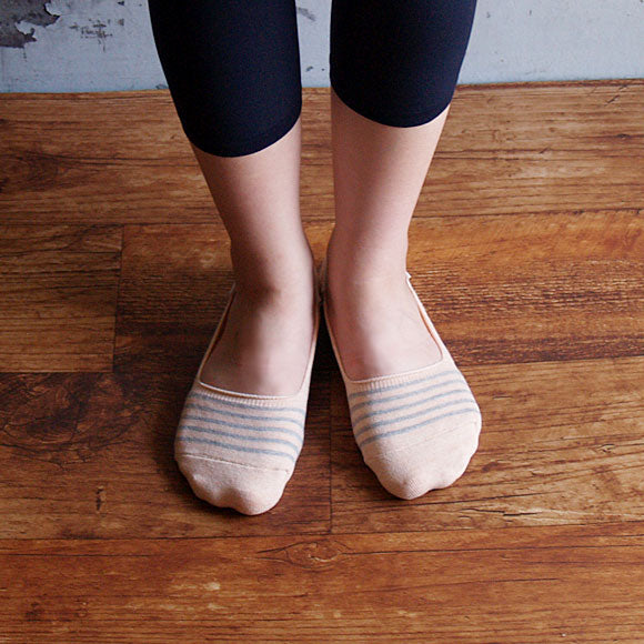 [While supplies last] ORGANIC GARDEN Saido-dyed, unbleached cover socks for men and women [NS8192]