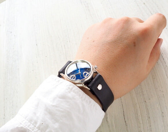 Watanabe Kobo 手工手錶男士銀色“On Time-S”透明藍色錶盤 [NW-214BSV-BL] 