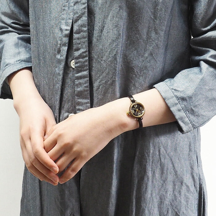 渡辺工房 手作り腕時計 “Ladybug-B-S&M” 黒文字盤 レディースブラス SUN＆MOON [NW-375SM-BK]