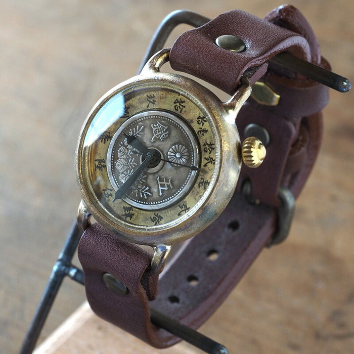 Watanabe Koubou 手工手錶傾斜錶盤“Wanokoku 4”5 仙硬幣圓形錶殼男士黃銅 33 毫米 [NW-377] 