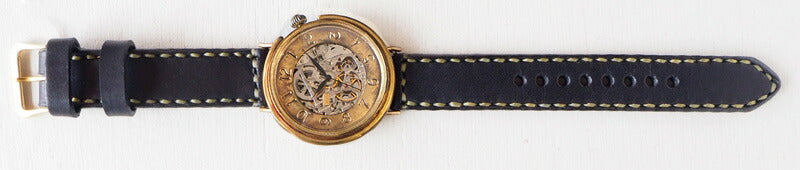 Watanabe Workshop 手工手錶自動上鍊後蓋鏤空巨型黃銅銘牌數字面 42mm 手工縫製皮帶 [NW-BAM043-T] 