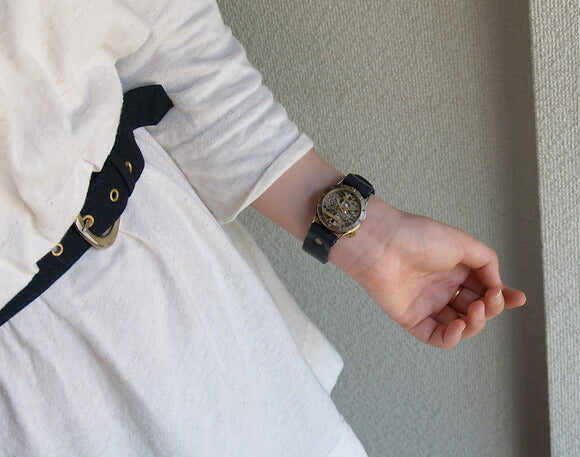 Watanabe Kobo Handmade Wristwatch Manual Winding Type Back Skeleton “Explorer” Men's Brass [NW-BHW057] 