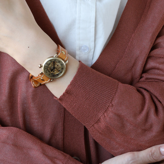 Watanabe Kobo Handmade Wristwatch Mechanical "Wanokoku" Temaki 1" Round Case Chinese Numerals 34mm Size [NW-BHW148] 