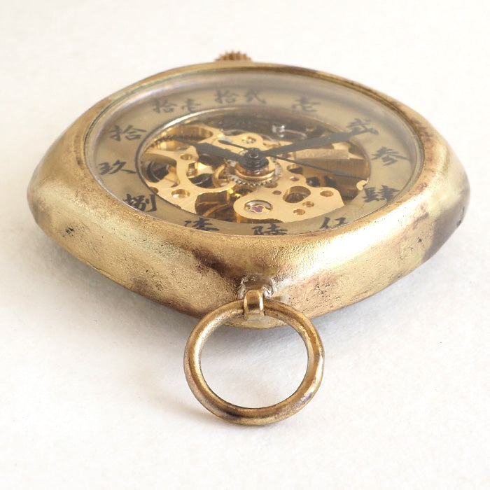 渡辺工房 手作り懐中時計 “倭ノ刻 手巻 懐角二(わのこく てまき かいかくに)” クッションケース 漢数字 38mm [NW-BHW151]