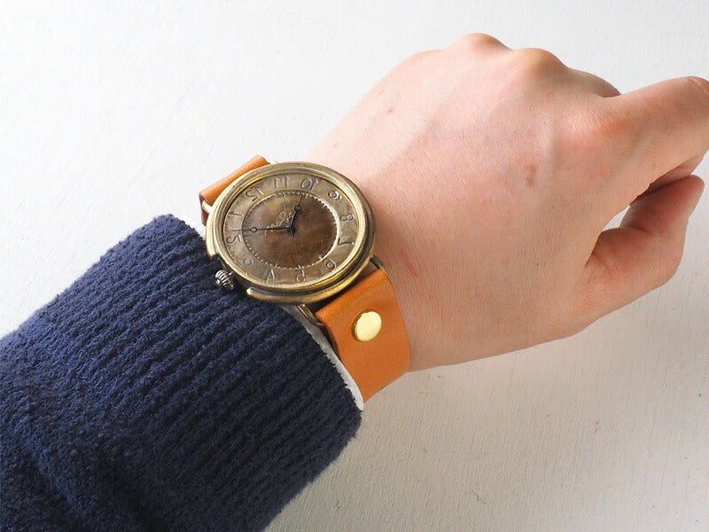 Watanabe Kobo 手工手錶巨型黃銅“GIGANT-B-Rev”反向旋轉 [NW-JUM129REV] 