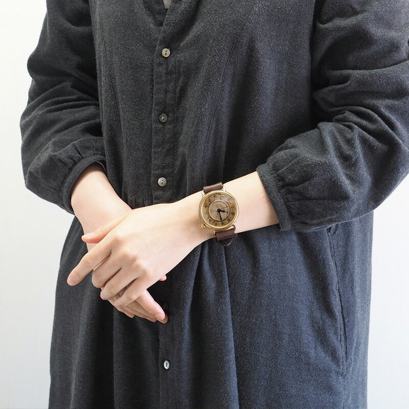 Watanabe Koubou Handmade Watch Slanted Dial “Wanokoku 6” Ten-sen Coin Round Case Jumbo Brass 44mm [NW-JUM164] 