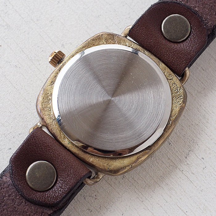 渡辺工房 手作り腕時計 “Caramel Box-S＆M-JB” 38mmクッション型 真鍮ケース SUN＆MOON ローマ数字ベゼル[NW-JUM187SM]