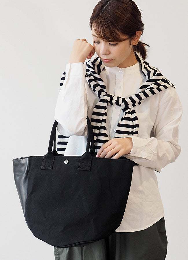 REAL STANDARD life shoulder tote bag M size black “TK Luton HELMETBAG” Kurashiki canvas No.9 x Tochigi leather [PA1438] 