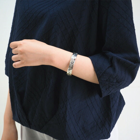 S Sakura x Cat Watermark Engraving Bangle Silver [S-Bns-01] 