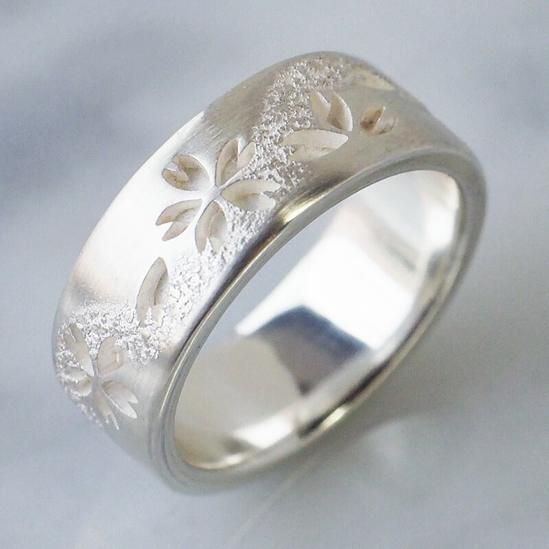 エス 和柄アクセサリー作家・三浦砂織 霞桜 平打ちリング 透かし彫りオーバーレイ シルバー 7mm 白仕上げ [S-R-16-W]