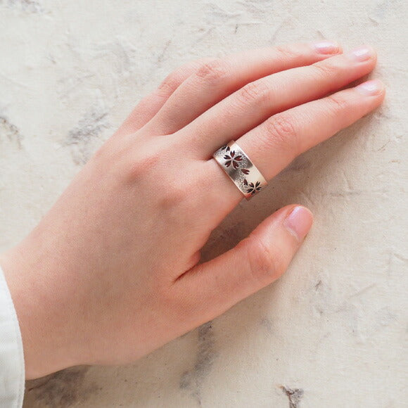 エス 霞桜（かすみさくら）透かし彫り 平打リング ピンクシルバー 10mm [S-R-P13]