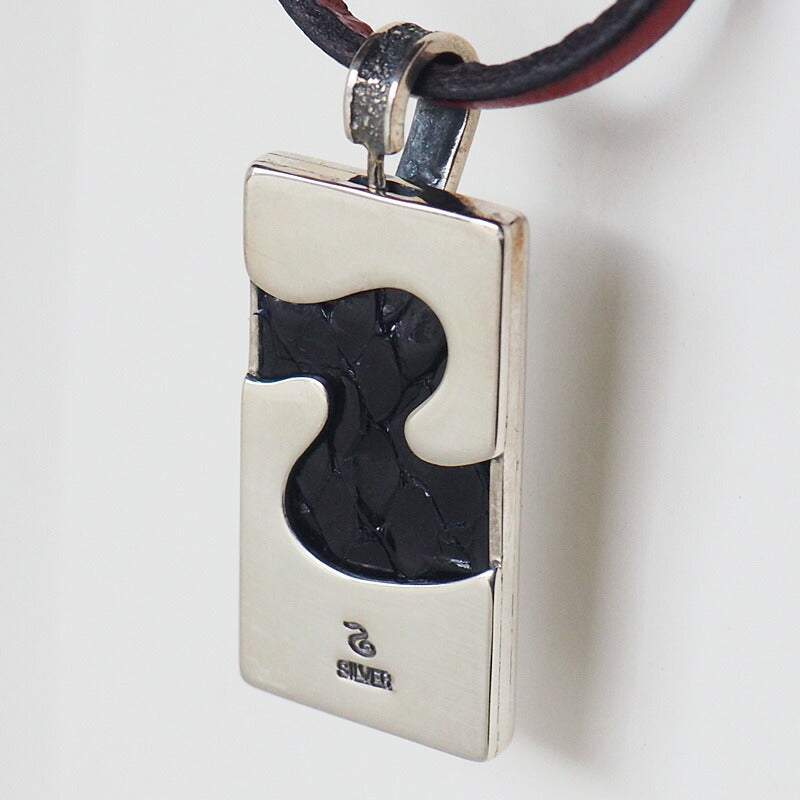 Japanese pattern accessory artist Saori Miura Java sparrow x autumn leaves overlay silver pendant [ST-07] 