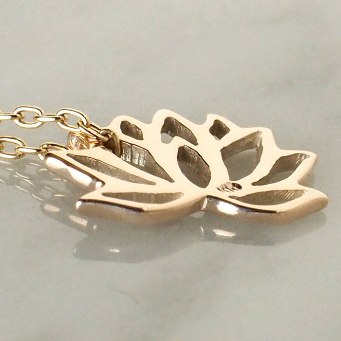 S lotus necklace 10k yellow gold [S-Th-10y]