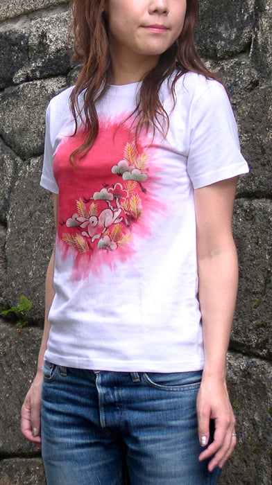 SEED Female Artist Fumiko Sugita Hand-painted Japanese Pattern T-shirt White Crimson Dyeing Rabbit and Pine Mens Womens [SE-TS4B-AN002] 