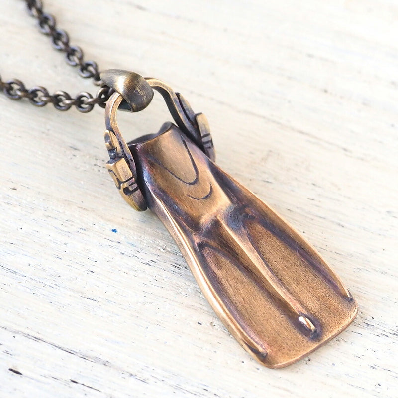 small right (Small light) handmade accessories fin necklace brass for divers [SR-NL-15] 