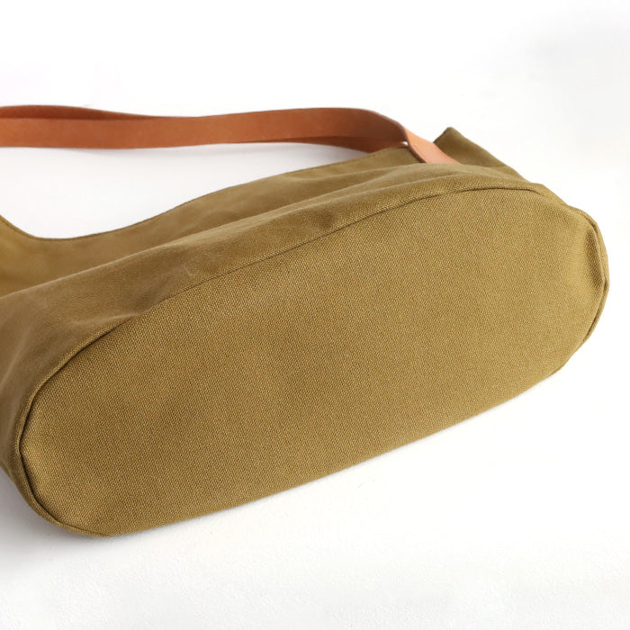 ulazan alter Asymmetric Water Repellent Canvas Tote Bag Olive Women's Men's [U0209-OL] 