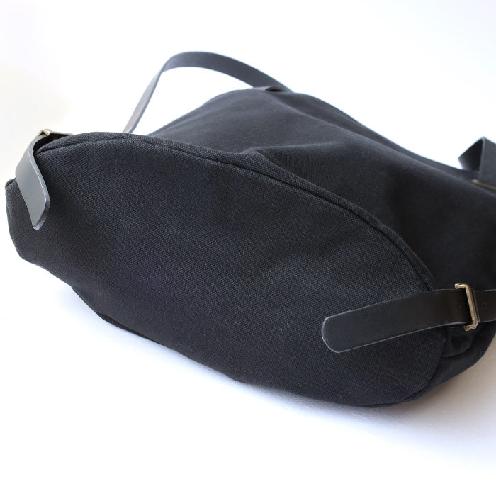 ulazan alter Asymmetric Water Repellent Canvas Backpack Black Women's Men's [U0210-BK] 