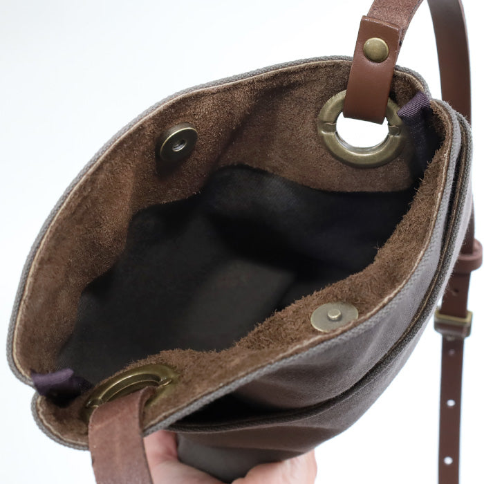 ulazan alter Asymmetric Water Repellent Canvas Pochette Ash Gray Women's Men's [U0211-ASGY] 