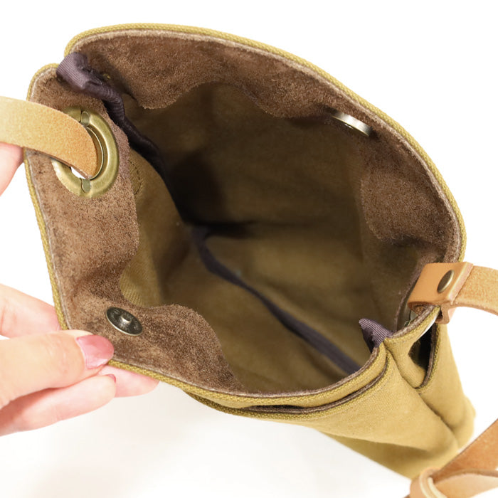 ulazan alter Asymmetric Water Repellent Canvas Pochette Olive Women's Men's [U0211-OL] 