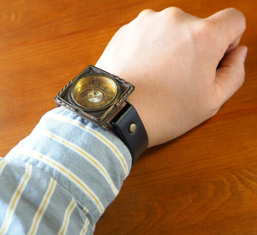 vie handmade watch “crescent moon” square type [WB-033] 