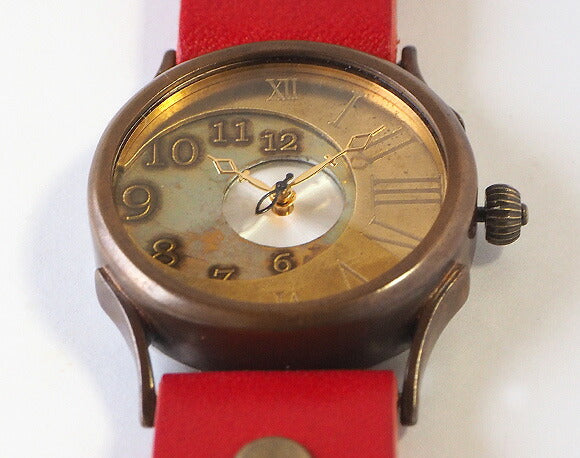 vie（ヴィー） 手作り腕時計 “crescent moon -クレセントムーン-” ラウンドフェイス [WB-069]