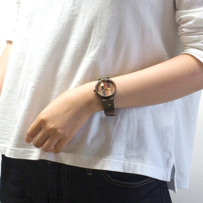 [Leave the placement of the dial to the artist] vie handmade watch “simple wood” parquet dial random stripe L size [WB-082L] 